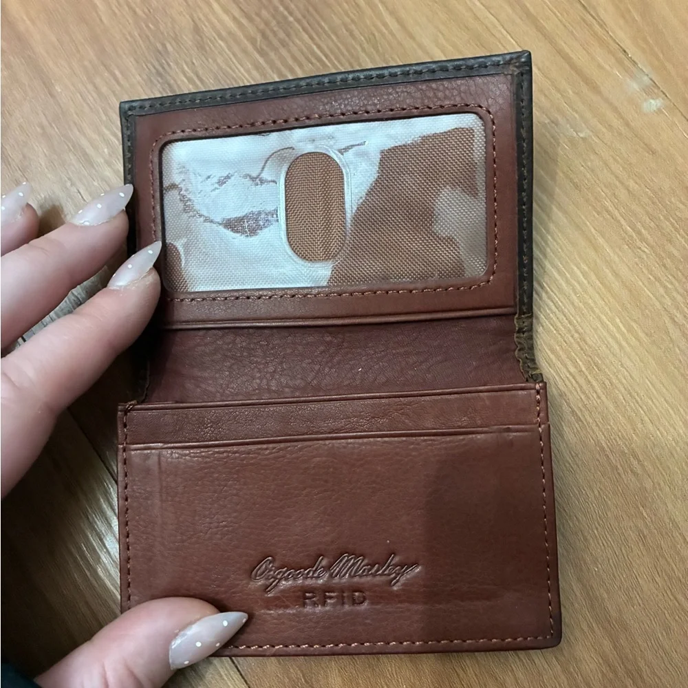 Osgoode Marley RFID Gusset Card Case in a brown